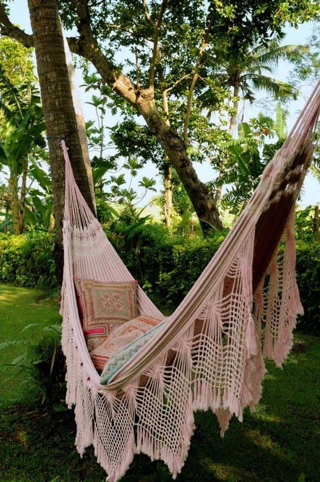 Heavenly Outdoor Hammock Ideas
