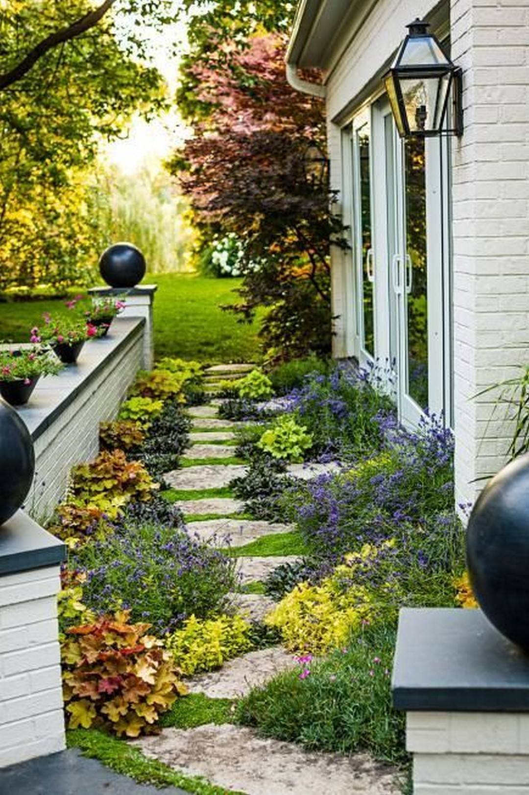 Stunning Side Yard Garden Design Ideas