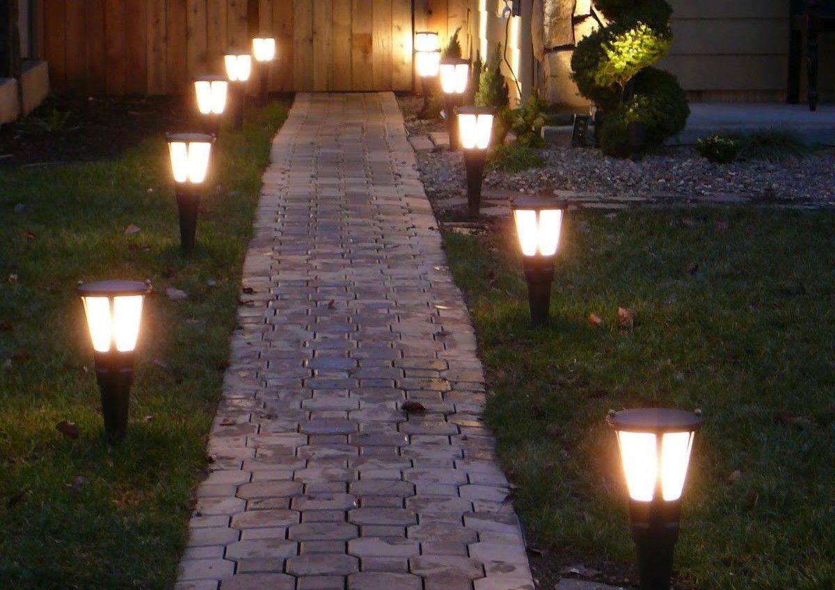 Solar Landscape Lighting Pros