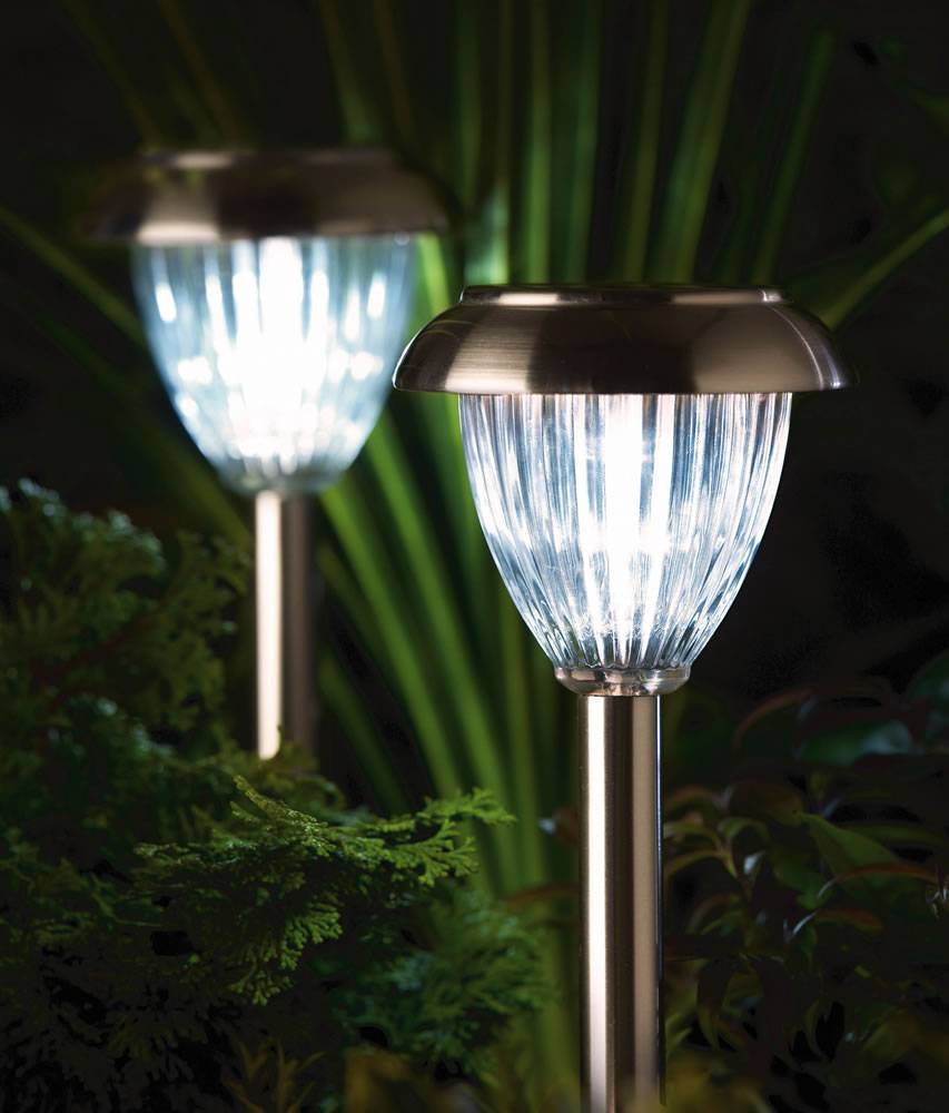 The Best Solar Landscape Lights