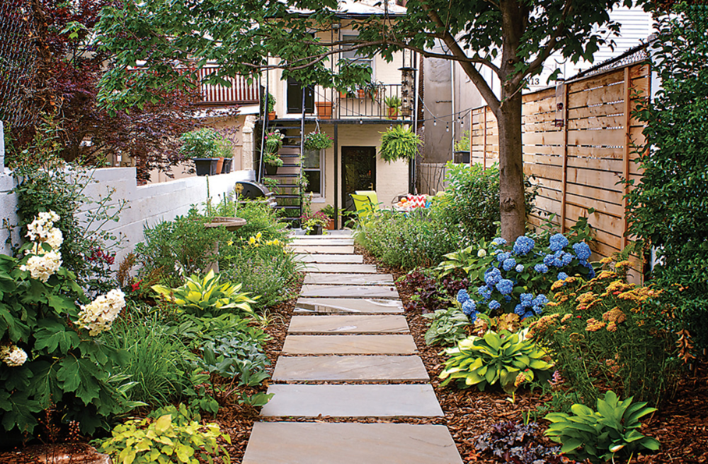 Stunning Smallspace Urban Backyards Porch Advice