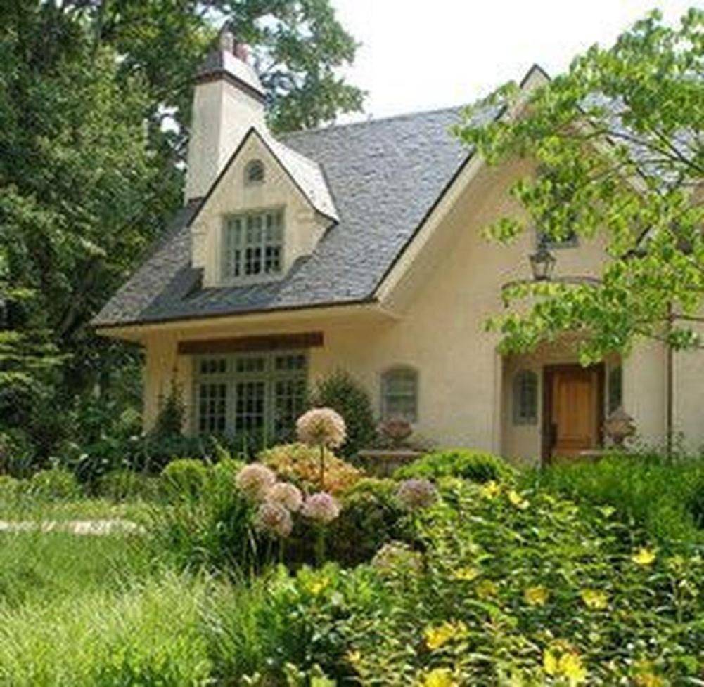 Modern French Country Garden Decor Ideas