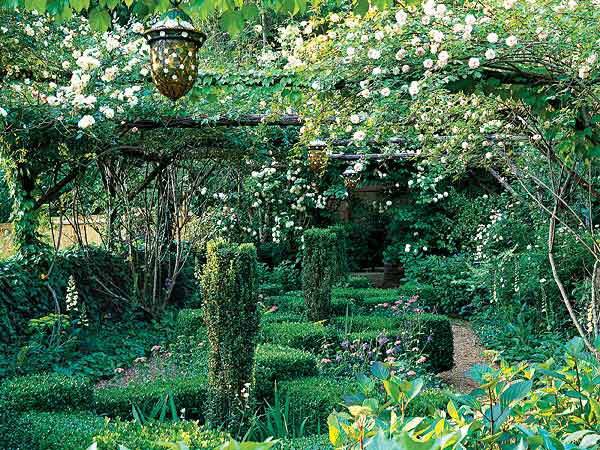 Magical Secret Garden Backyard Design Ideas Inspiringly