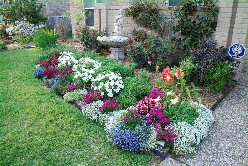 Stunning Small Flower Gardens