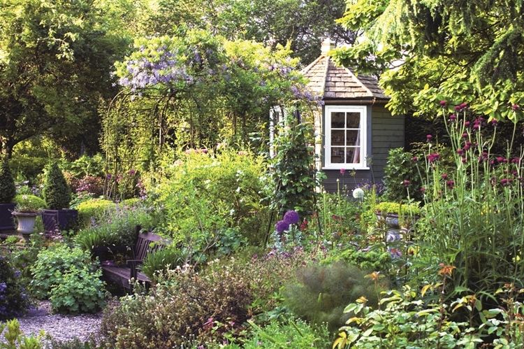 Romantic English Garden Design Garden And Lawn Inspiration